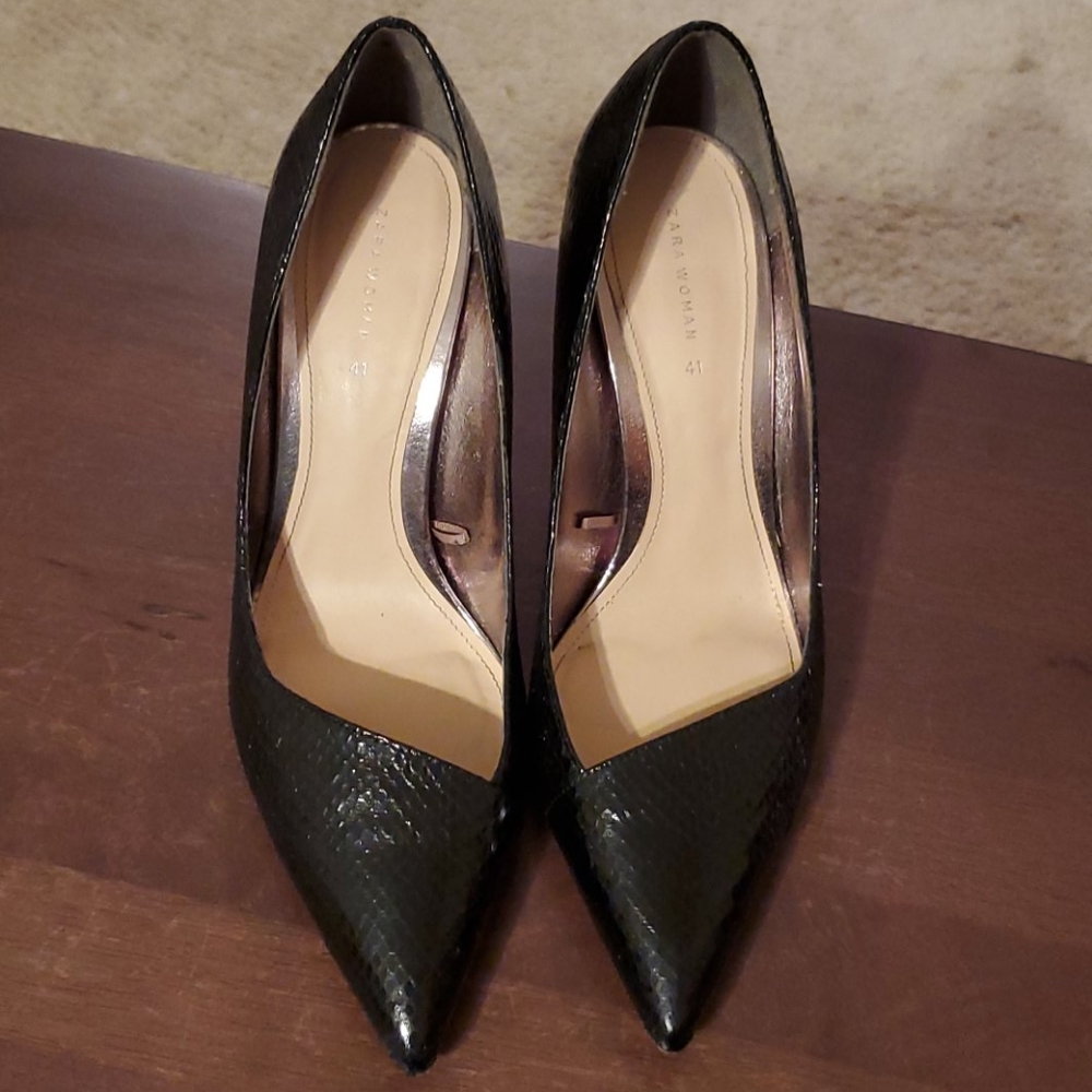 Women's shoes